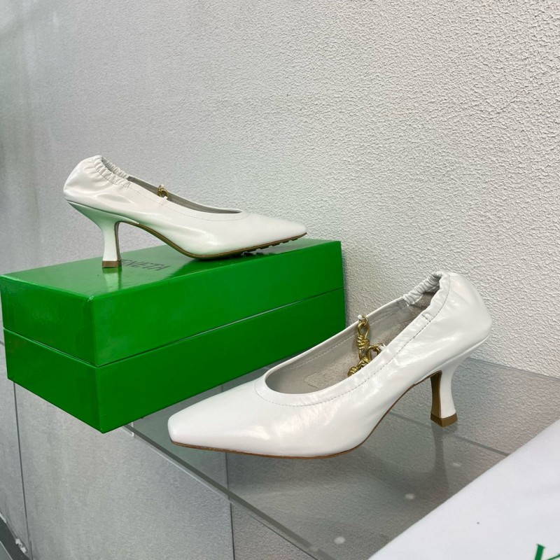 Bottega Veneta Sharp Chain Pump Shoes