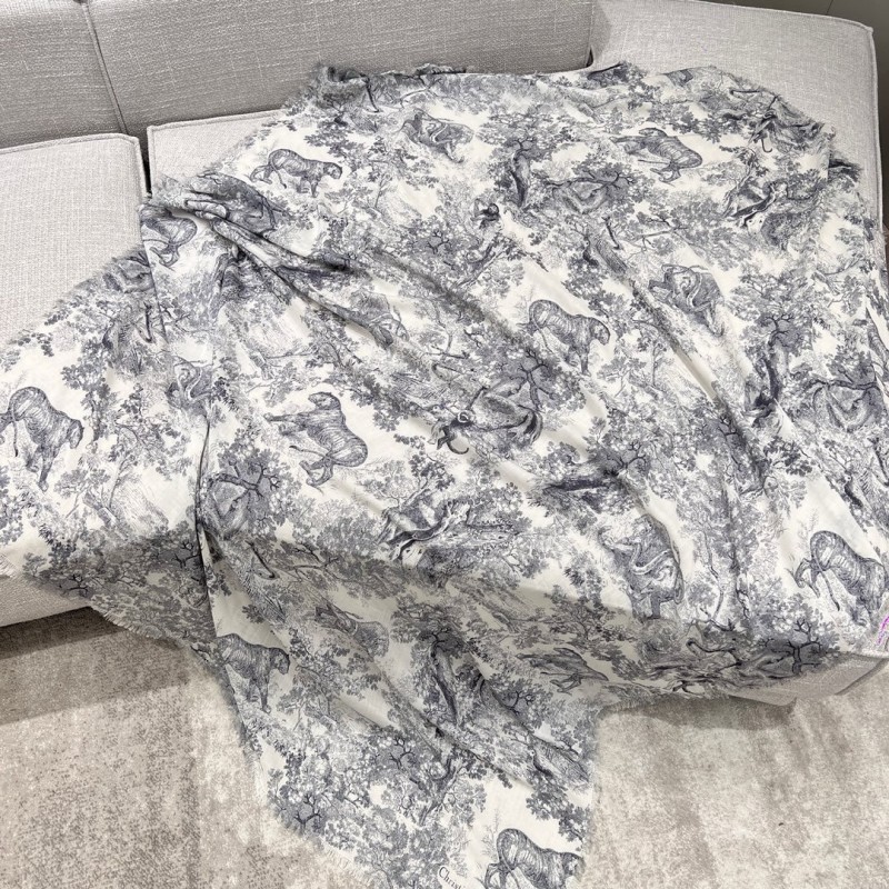 Dior Shawl