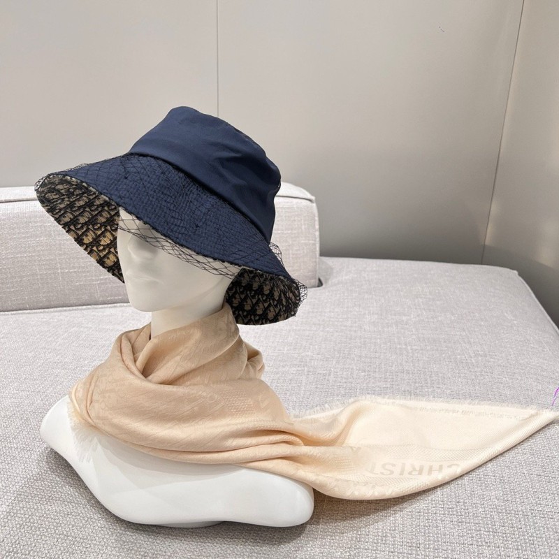 Dior Shawl