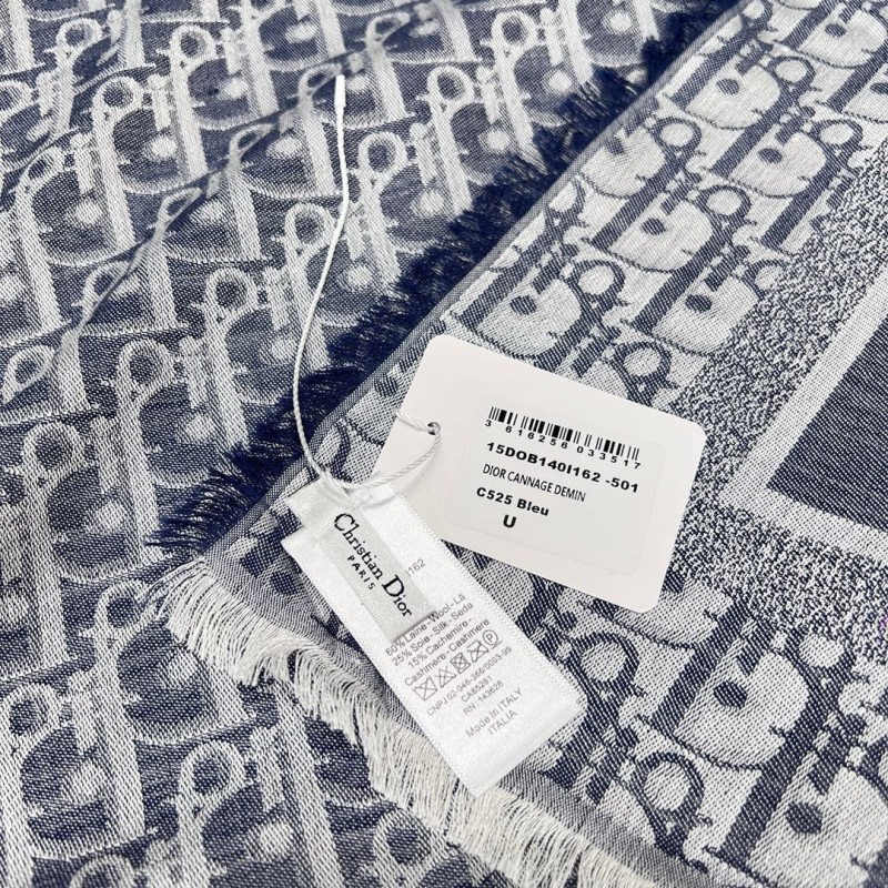 Dior Shawl
