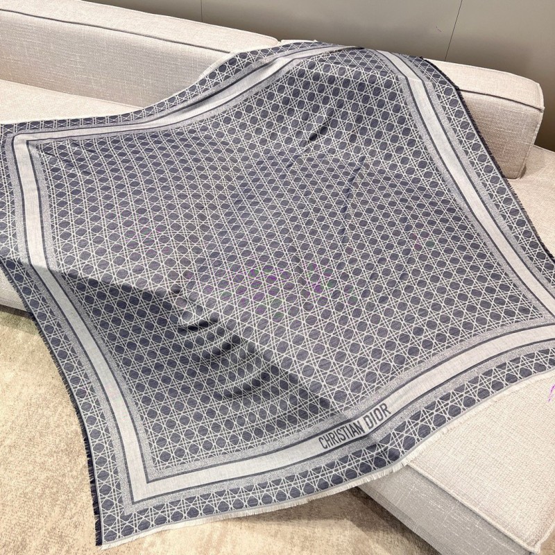Dior Shawl