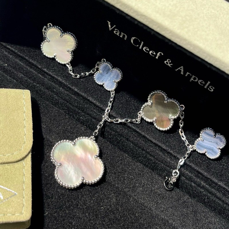 VCA Bracelet
