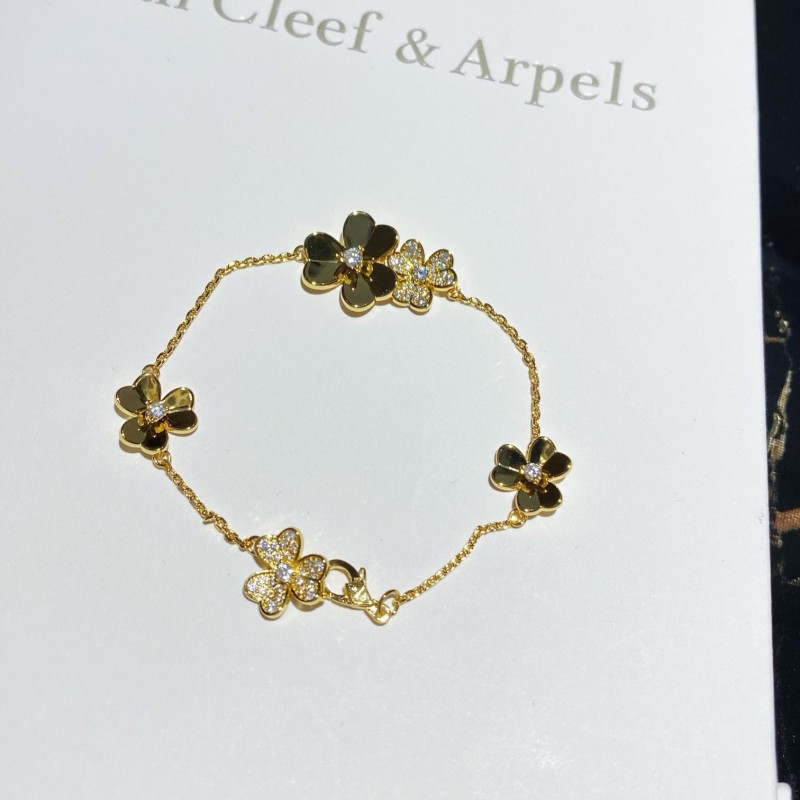 VCA Bracelet