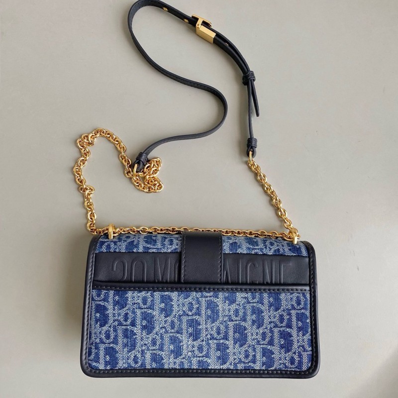 Dior Montaigne