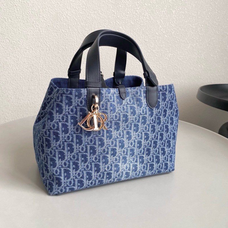 Dior Toujours