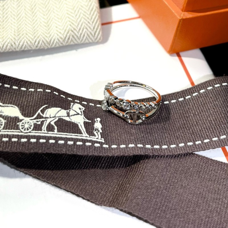 Hermes Ring