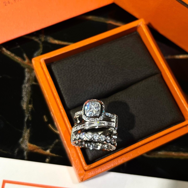 Hermes Ring