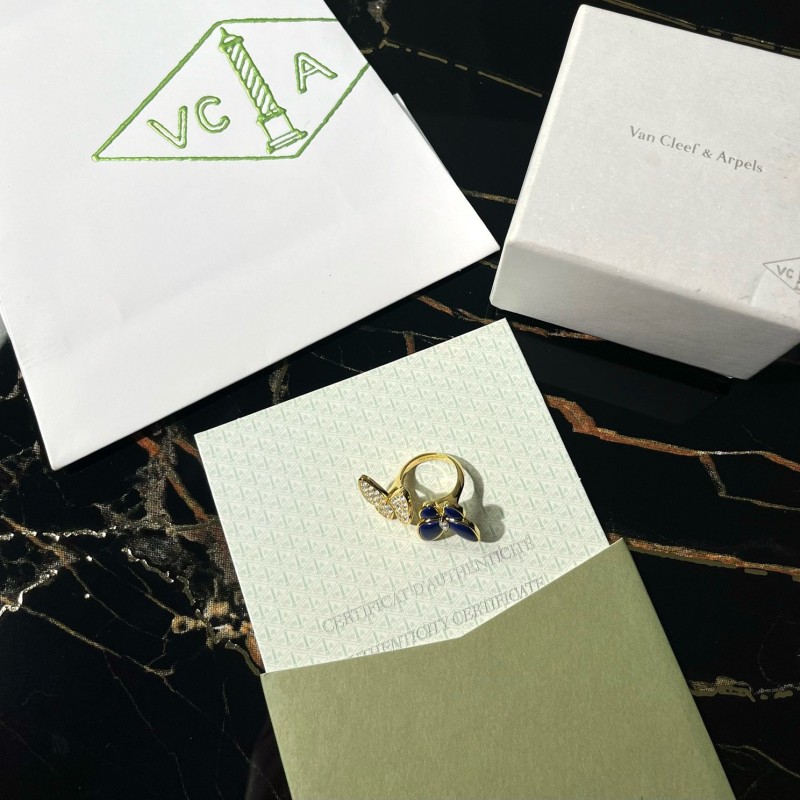 VCA Ring