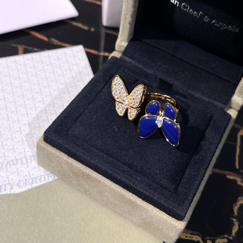 VCA Ring