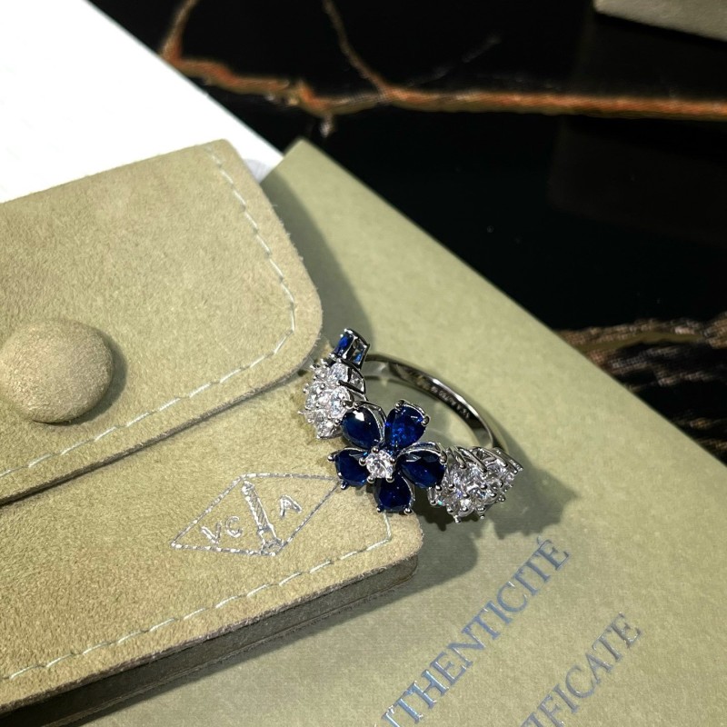 VCA Ring