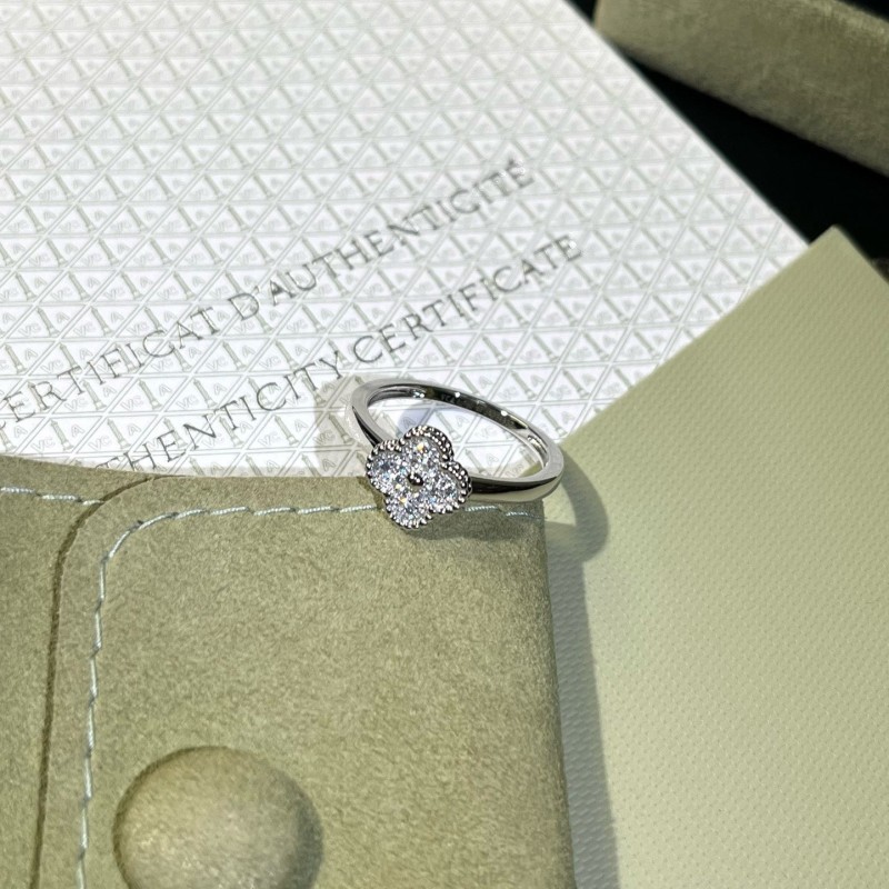 VCA Ring