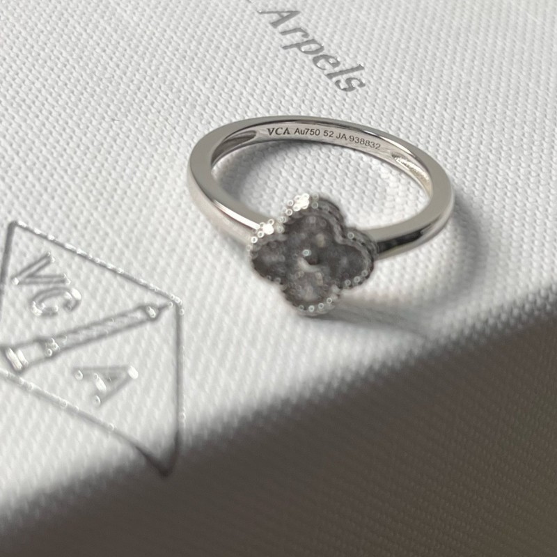 VCA Ring