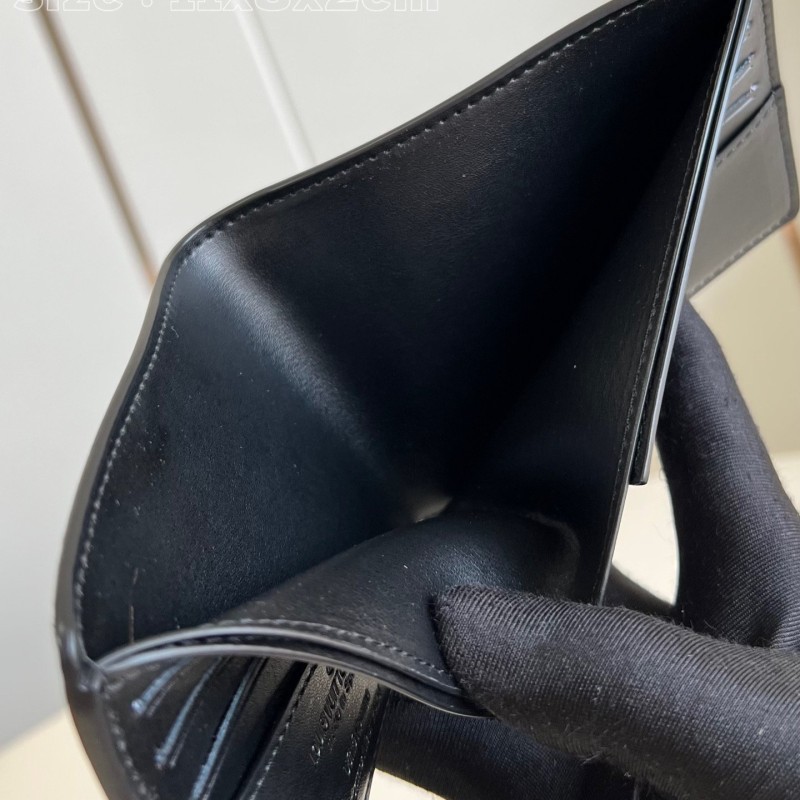 Lv Slender Wallet