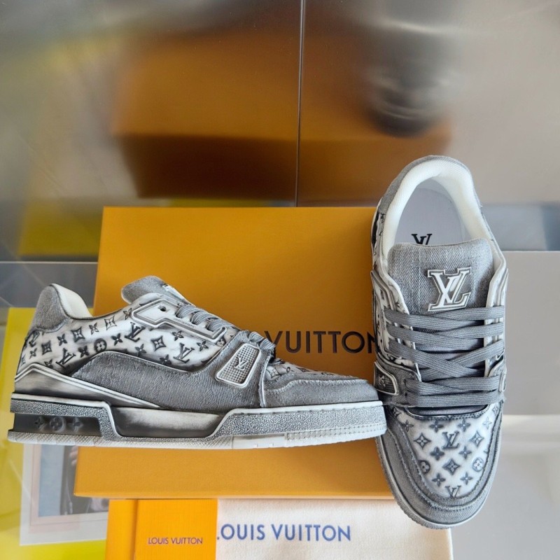LV Unisex Trainer 