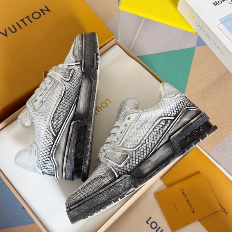 LV Unisex Trainer 
