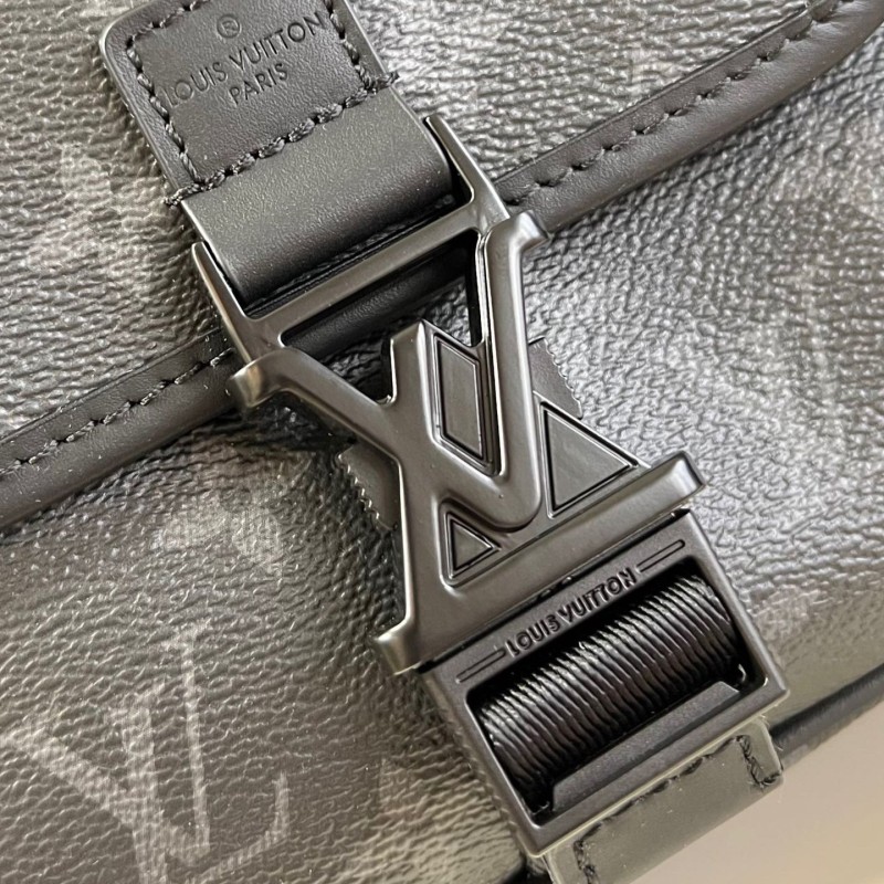 Lv Getaway Messenger Bag