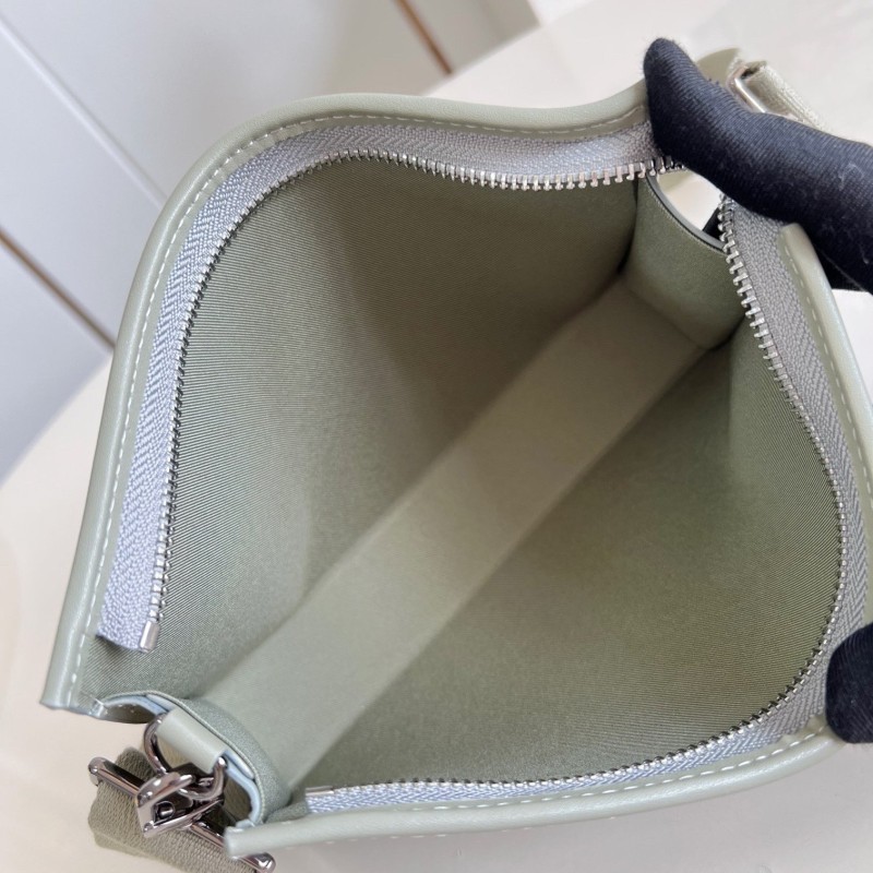 Lv Gaston Bag