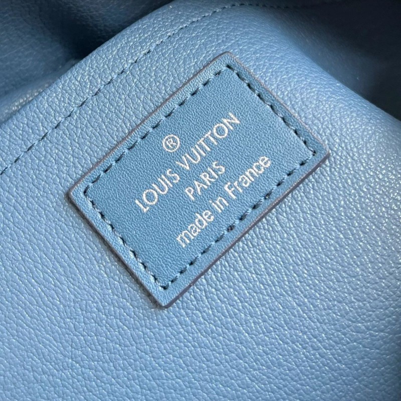 Lv Locker Dopp Kit