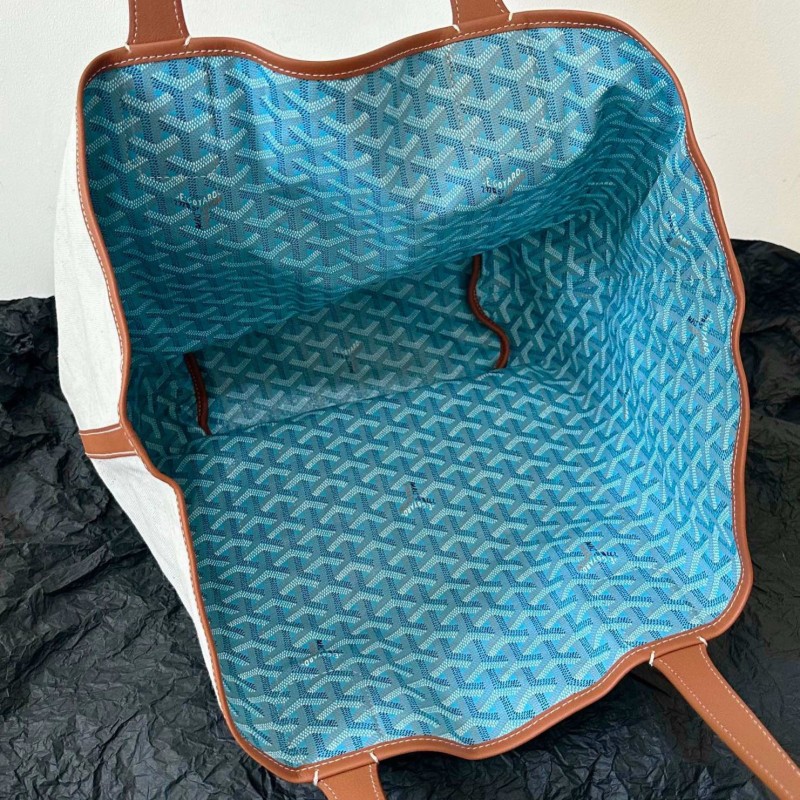 Goyard Tote