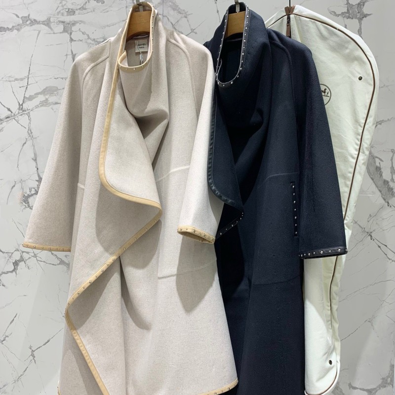 Hermes Windbreaker