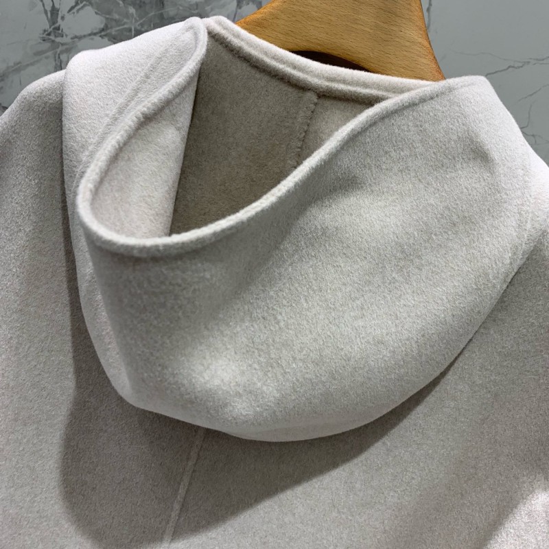 Hermes Windbreaker