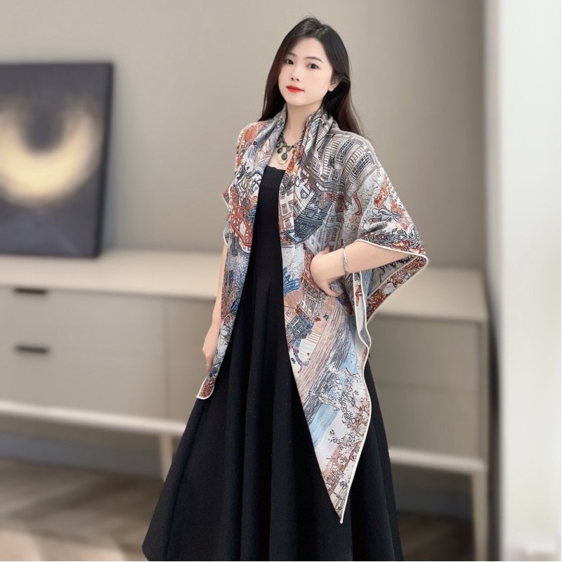 Hermes Shawl