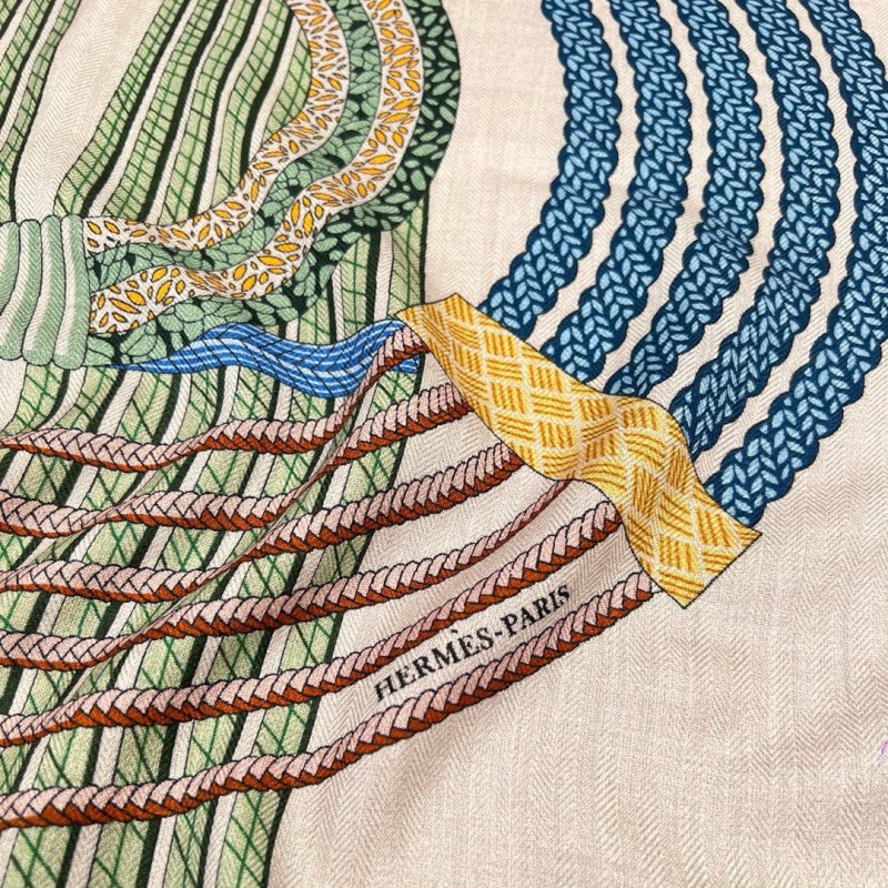 Hermes Poncho