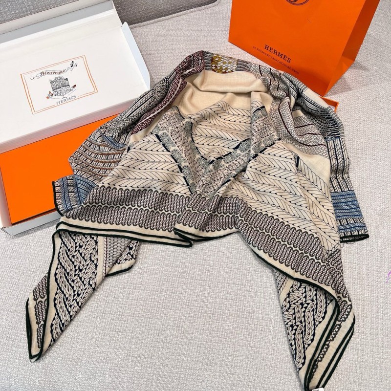 Hermes Poncho
