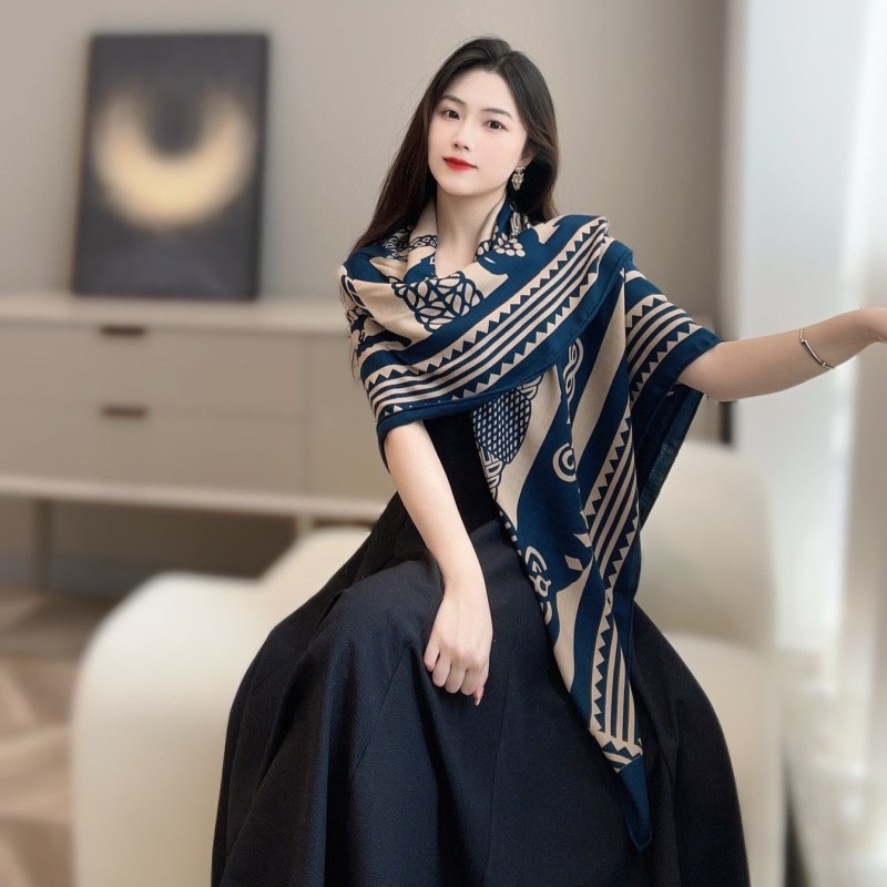 Hermes Poncho