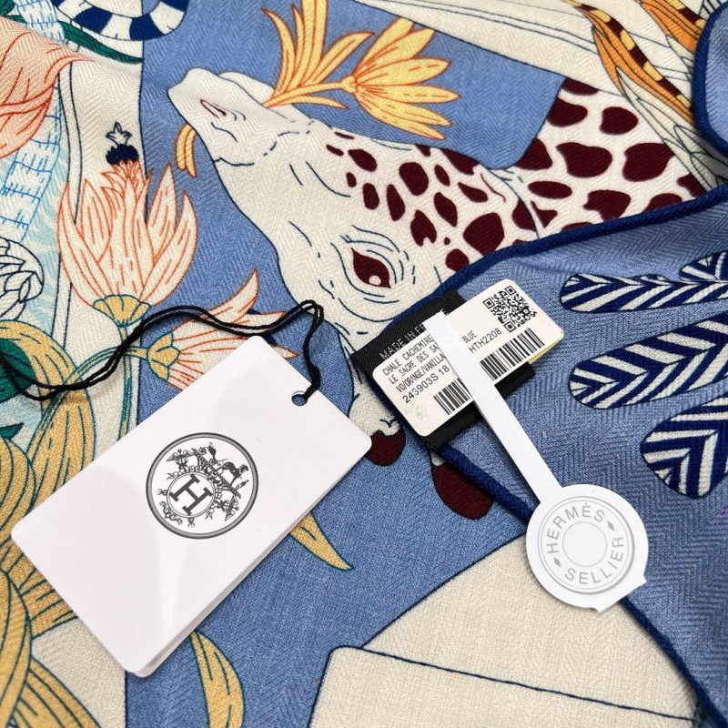 Hermes Poncho