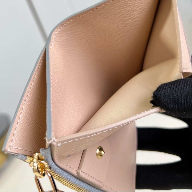 LV Lisa Wallet