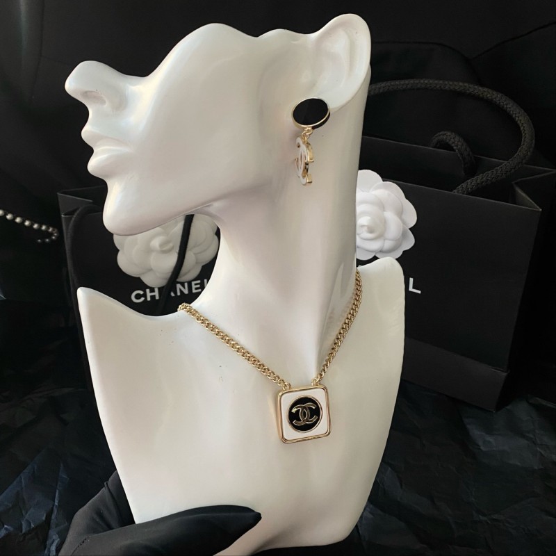 Chanel Necklace