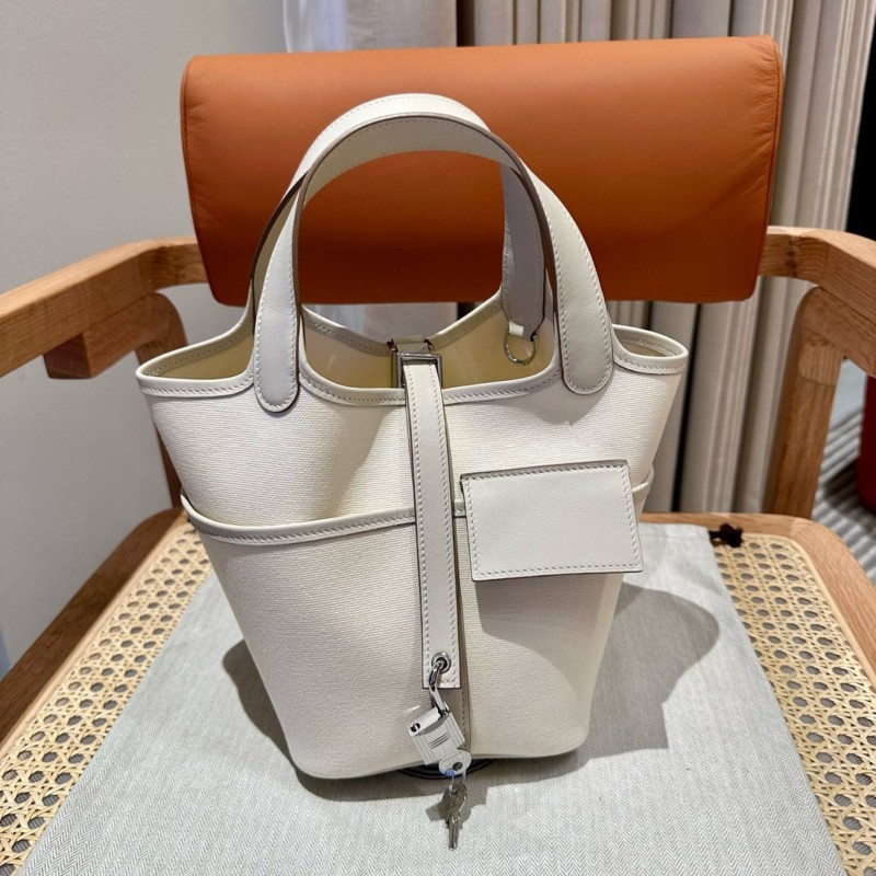 Hermes Pitcoin 18 Cargo