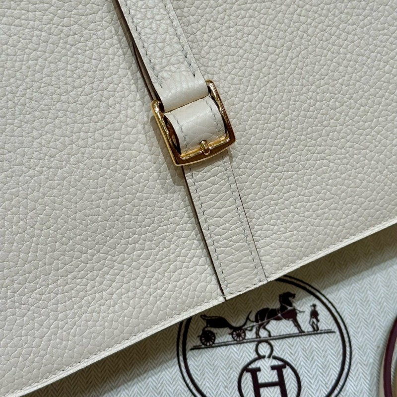 Hermes Halzan