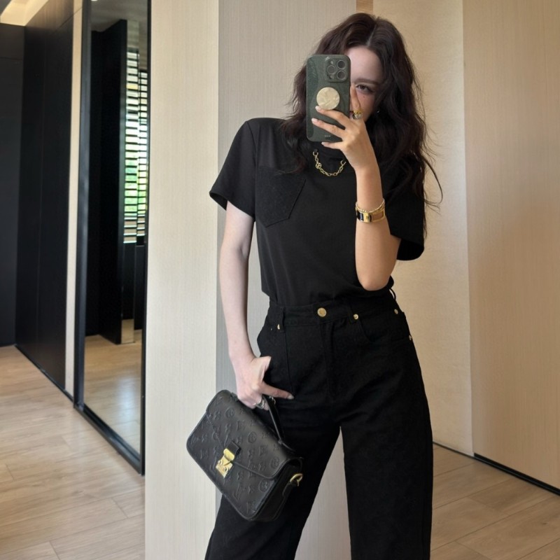 LV Tee