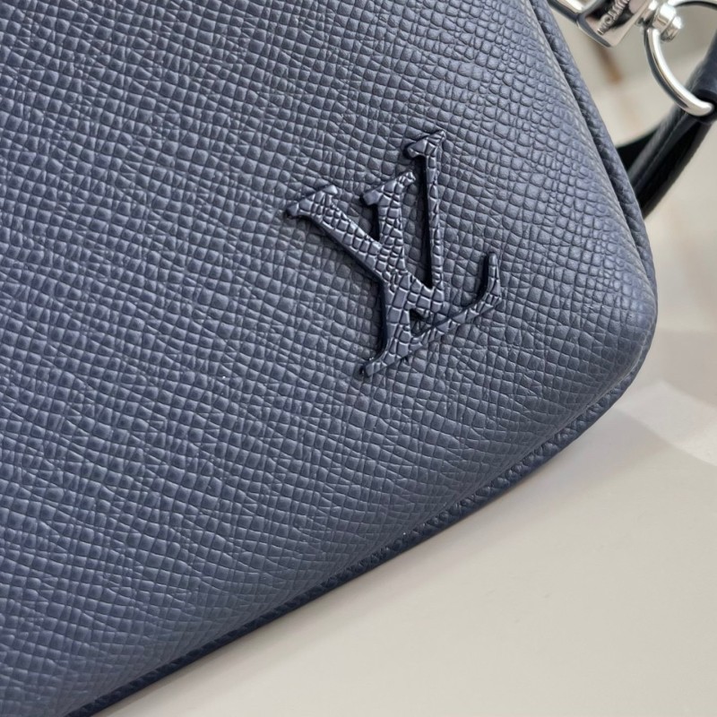 Lv Avenue Messenger Bag