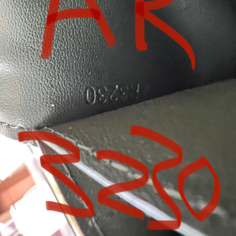 Lv Long Wallet