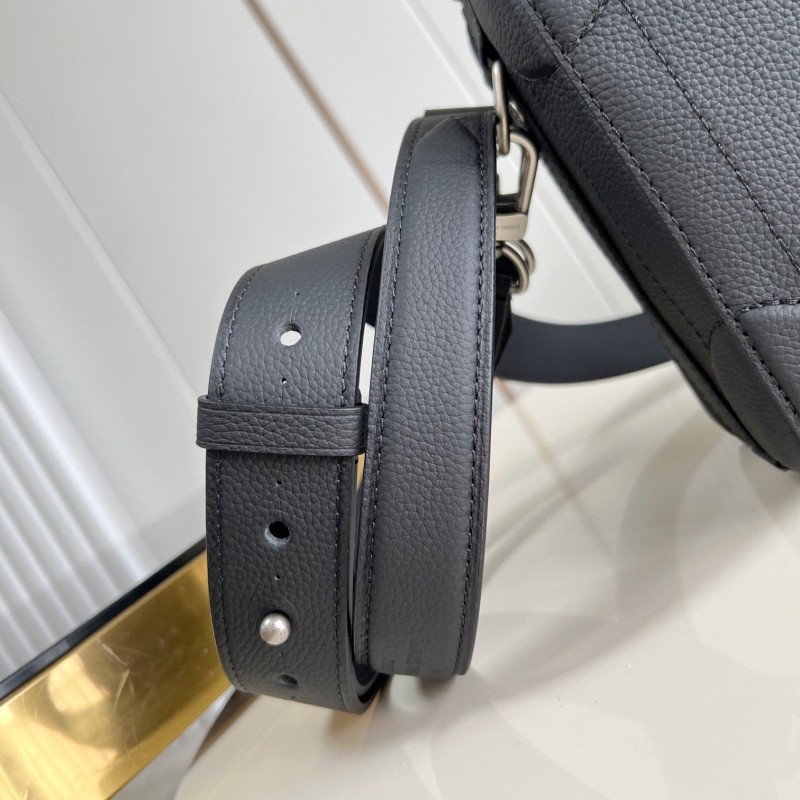 Lv Soul Trunk East