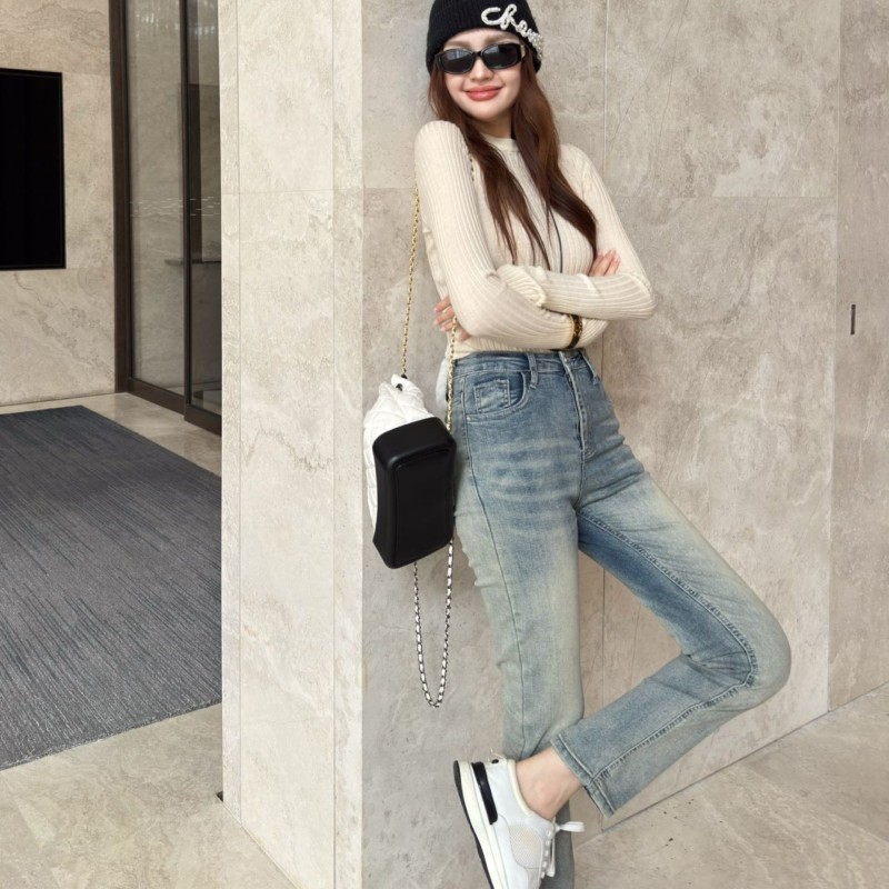 Chanel Jeans