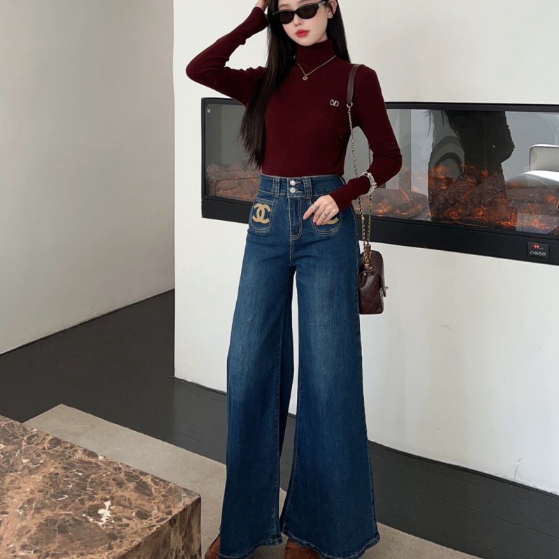 Chanel Jeans