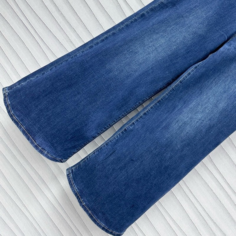 Chanel Jeans