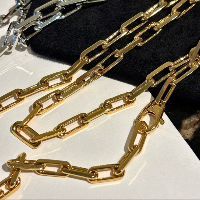 Cartier Necklace / Bracelet