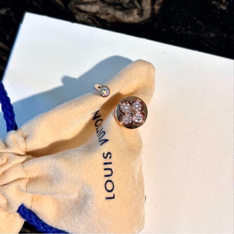 LV Ring