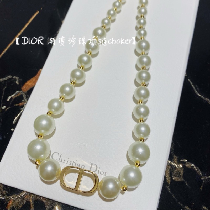 Dior Necklace