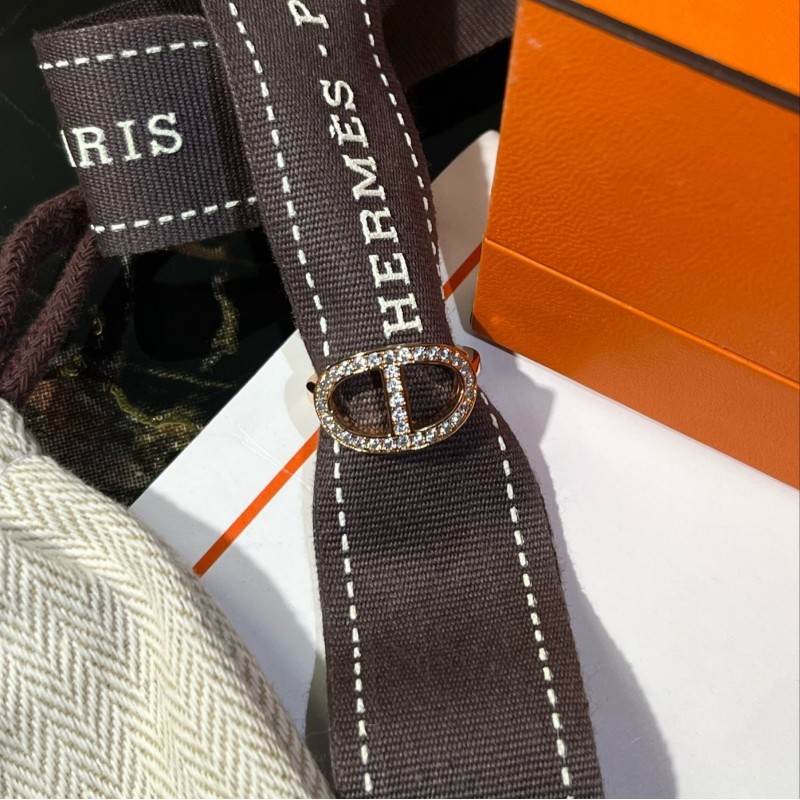 Hermes Ring