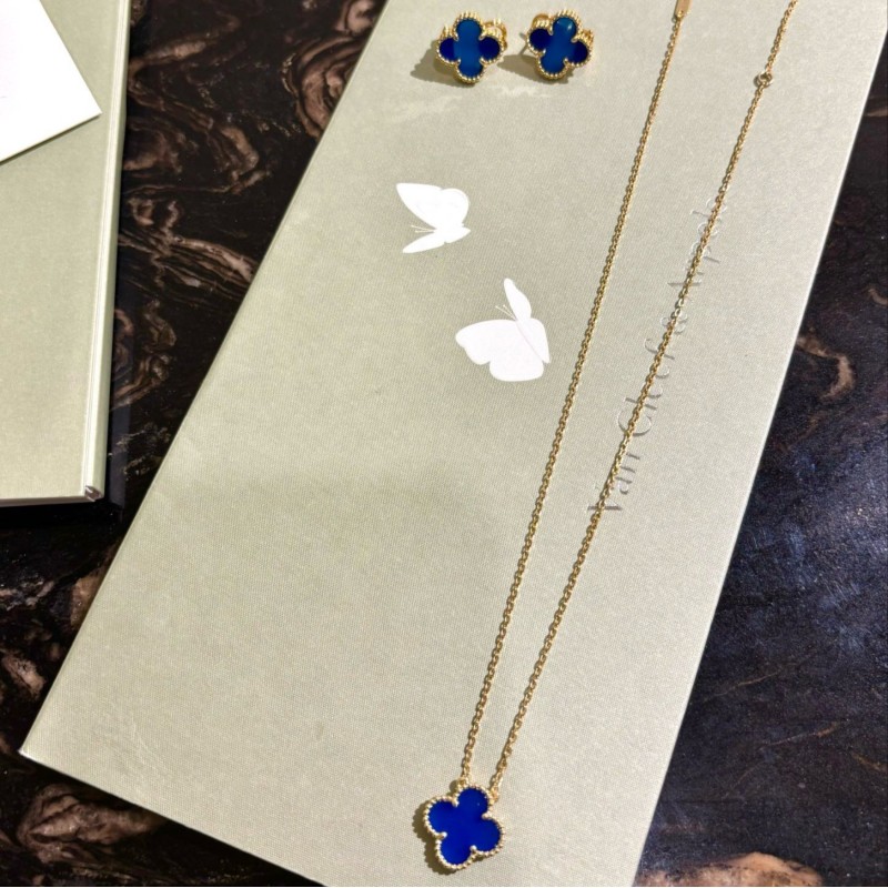 VCA Earrings