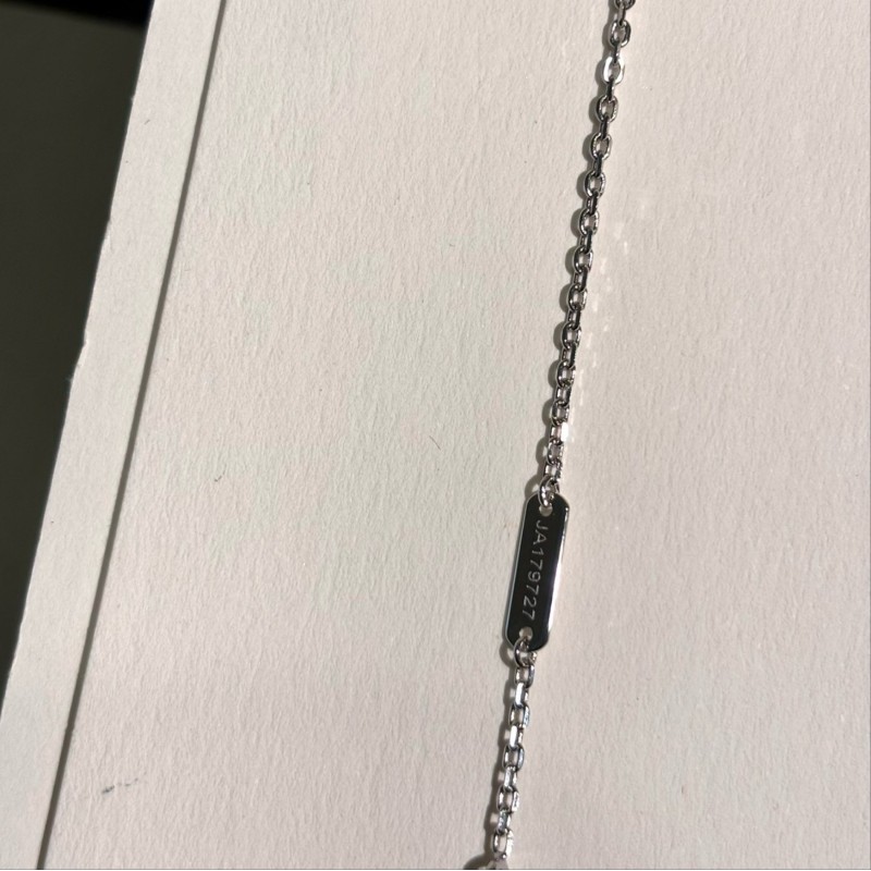 VCA Necklace
