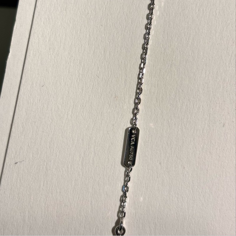 VCA Necklace