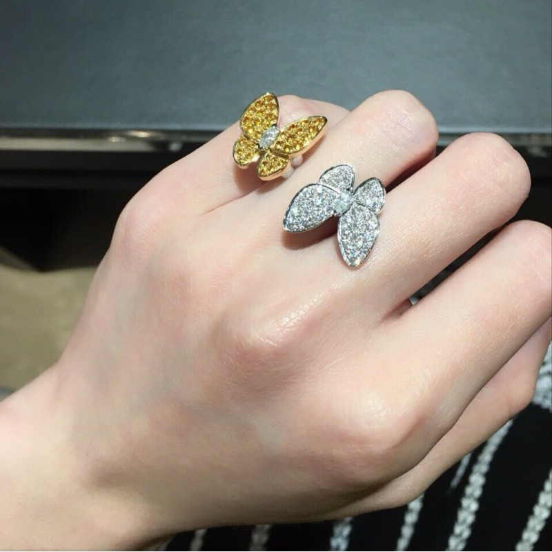 VCA Ring