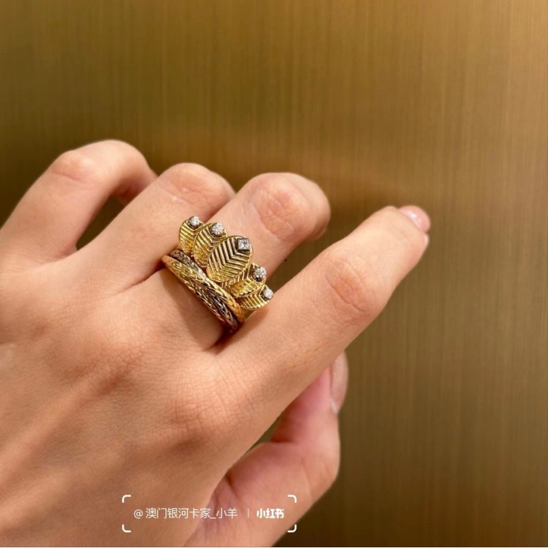 Cartier Ring